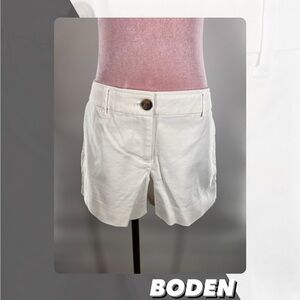 EUC Boden White Chino Shorts